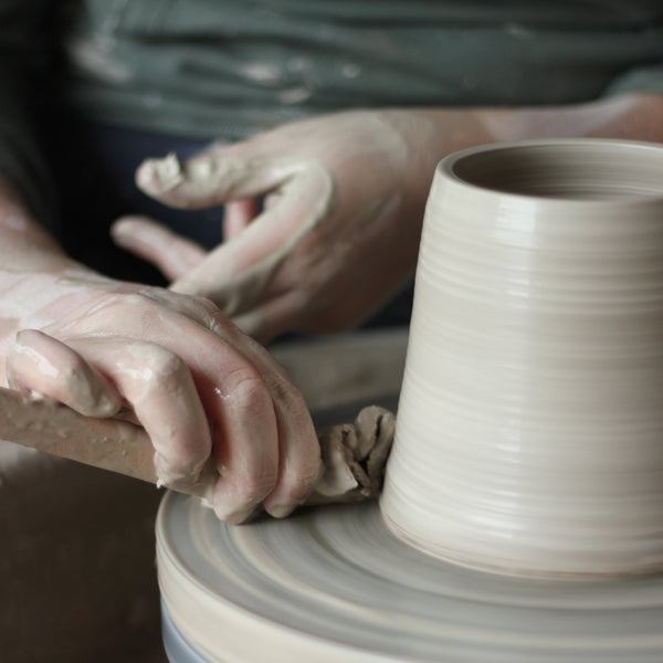 Make an Oil Burner - Individual Pottery Experience